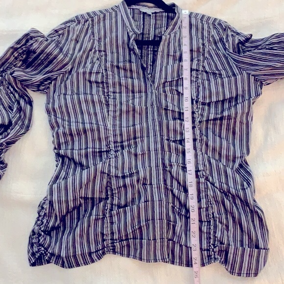 Purple striped long sleeve button top with ruching New! - Picture 16 of 16